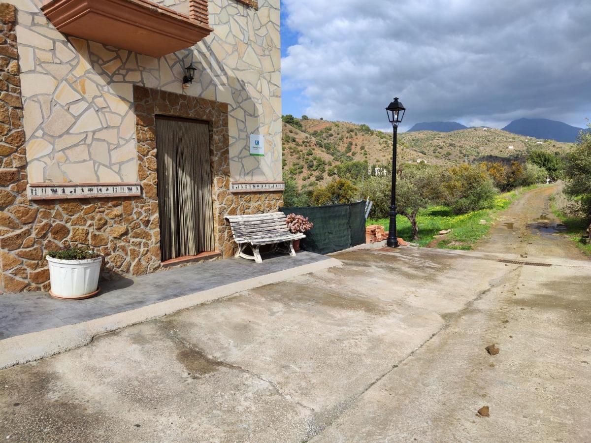 Casa Rural Sierra De Las Nieves Толокос Экстерьер фото